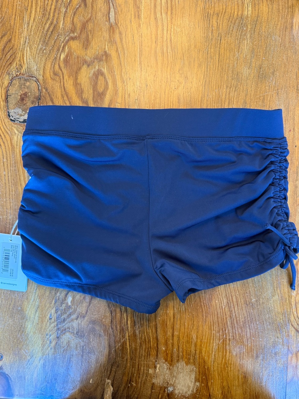 Carve Designs Navy Swim Shorts with Side Ruching Size XS NWT - Picture 2 of 4